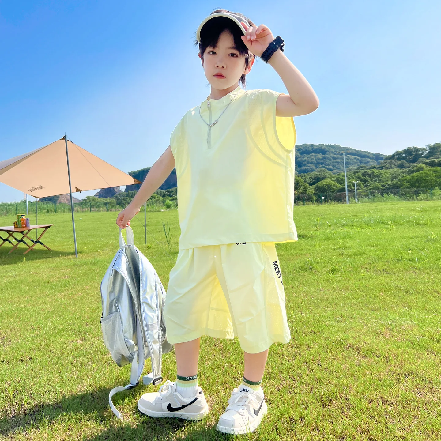 Boys Summer Suit 2026 New Children's Short-sleeved Quick-drying Sportswear Boys Vest Fashionable Thin Suit