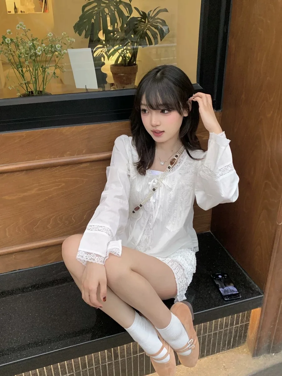 

Элегантная однотонная хлопковая кружевная рубашка для женщин: летний дизайн, простой стильный повседневный деловой офисный топ-блузка