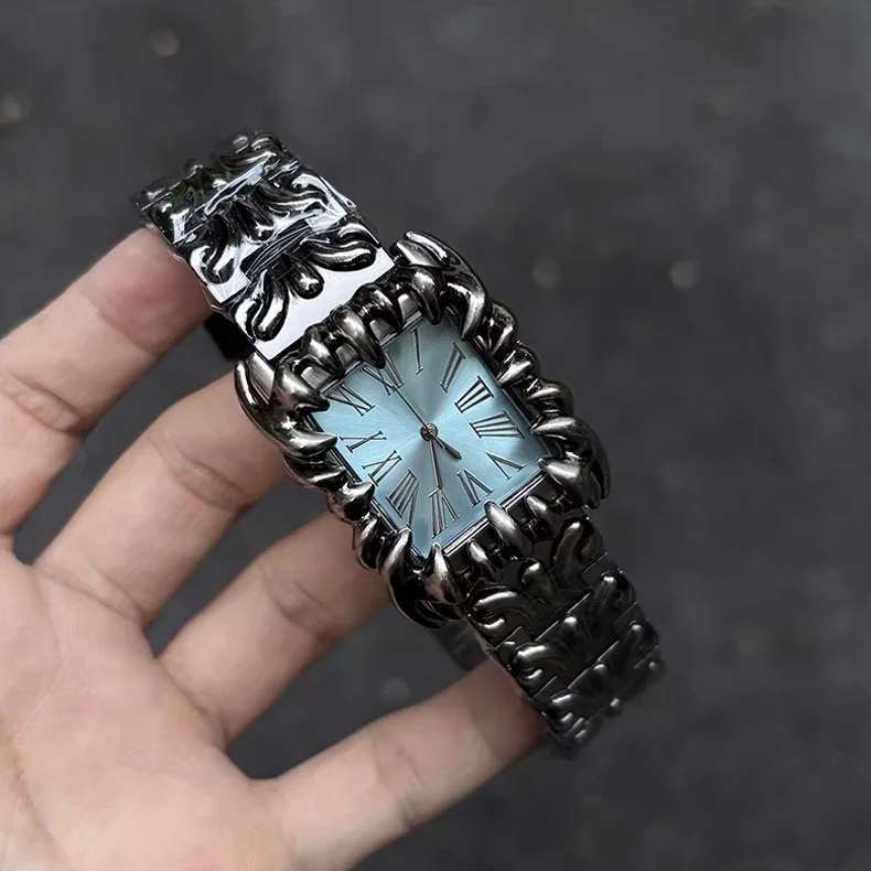 Y2K Special-shaped Claw Square Men's Quartz Watch with Personality Cool European and American Style Roman Numerals Wristwatch