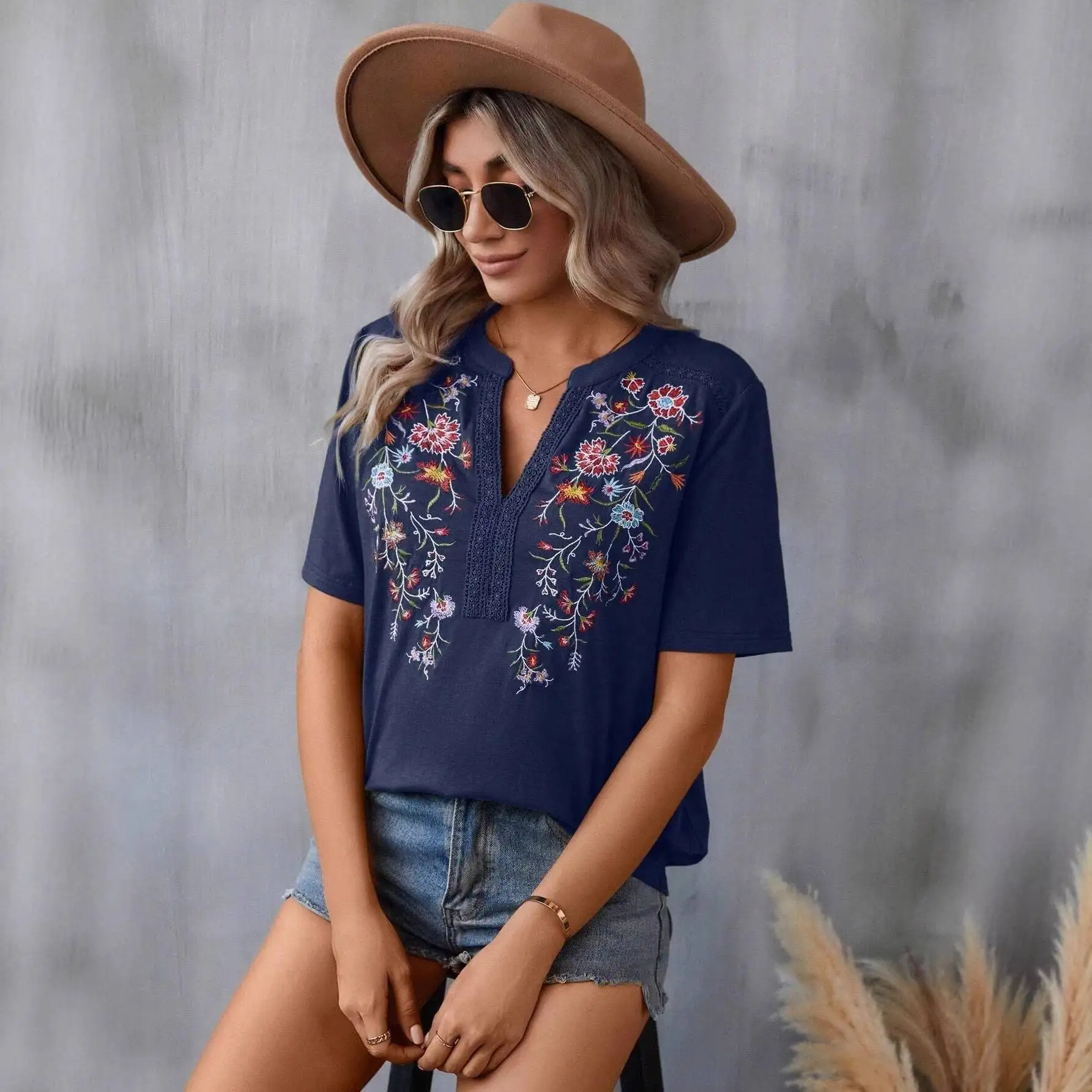 

2026 Spring New Fashionable Embroidered Lace Trim Blouse Women's Patchwork Thousand Needles Silk Top Ladies Premium Quality