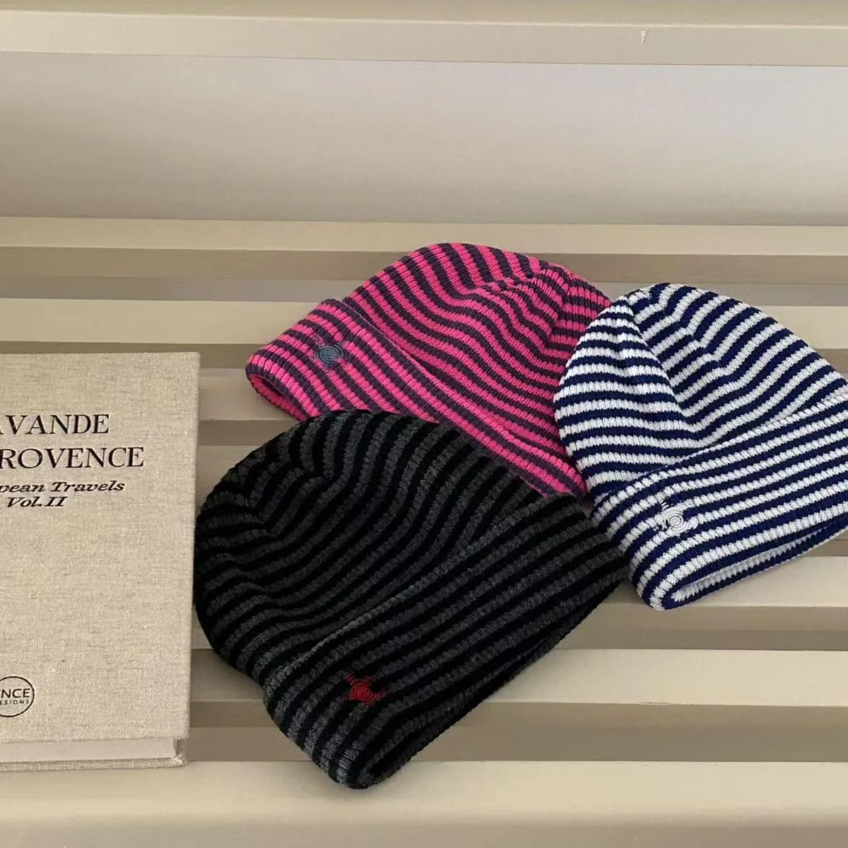 Simple Striped Star Embroidery Knitted Beanies Cap For Women