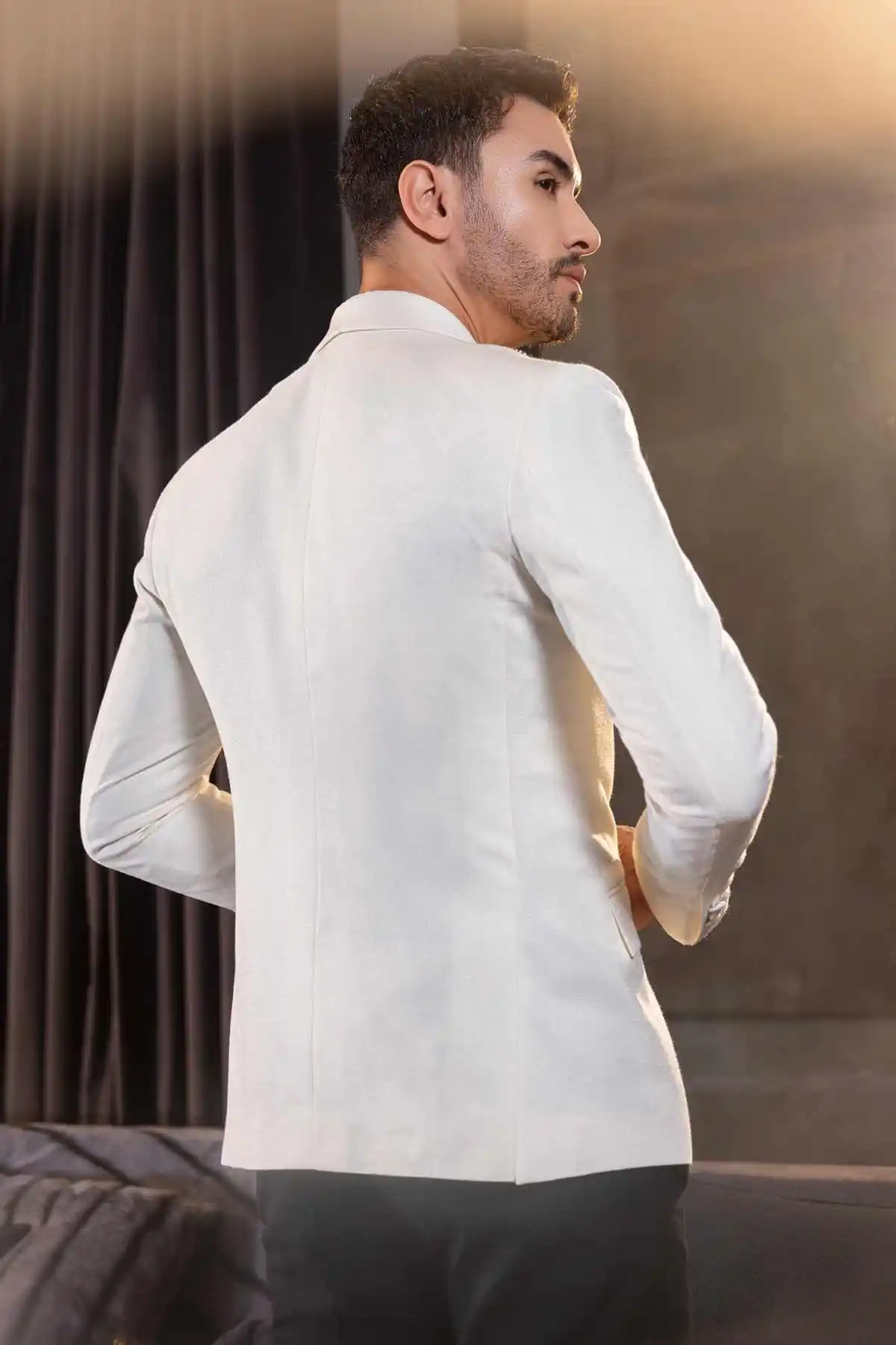 壮大なダイヤモンド メンズスーツ ショールラペル スリムフィット ワンピースジャケット 新郎 ウェディングタキシード カスタムコスチューム オム