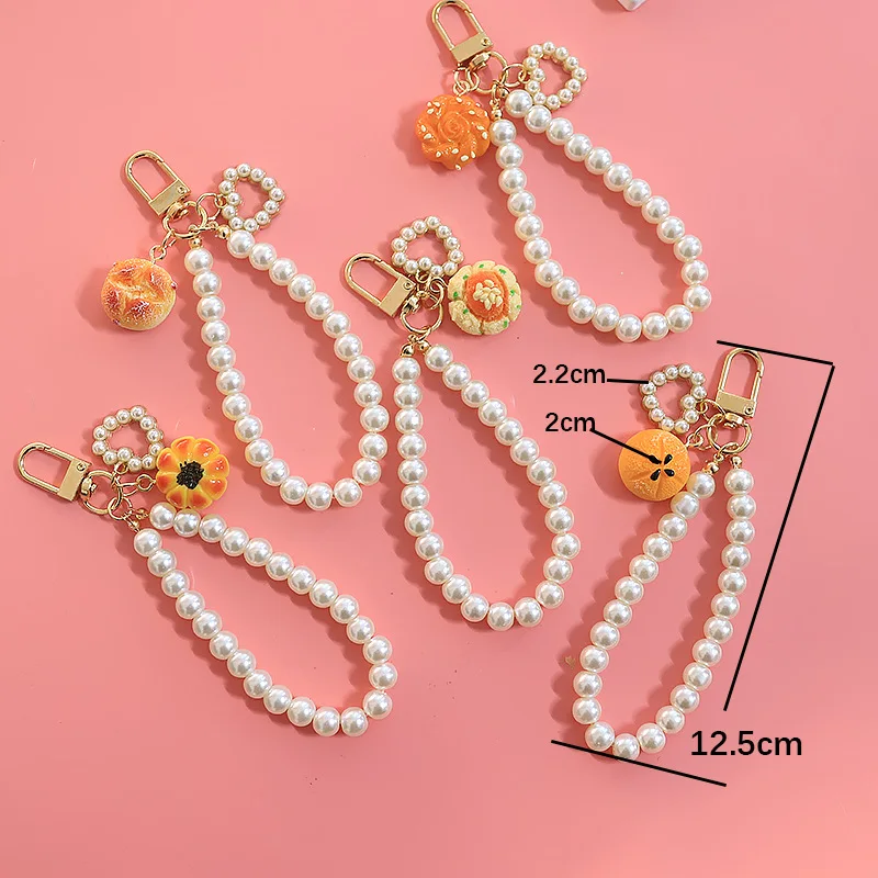 Vintage Pearl Beads Bracelet Keychain Resin Bread keychain Phone Pendant Chain Y2K Heart Charm Strap Phone Accessories For iPhon