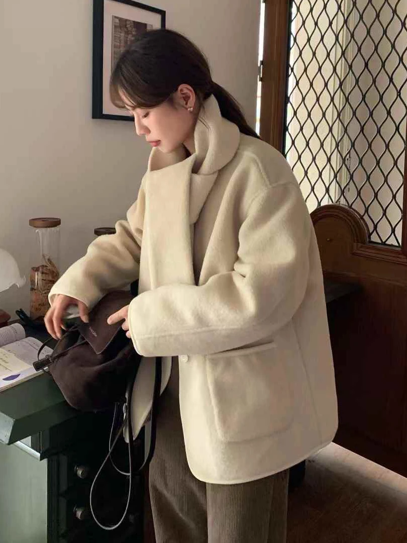 الكورية Sle جولة Ne الفراء Jaet المرأة شتاء جديد Faion لطيف مطابقة وشاح فضفاض صالح معطف الجلود والفرو