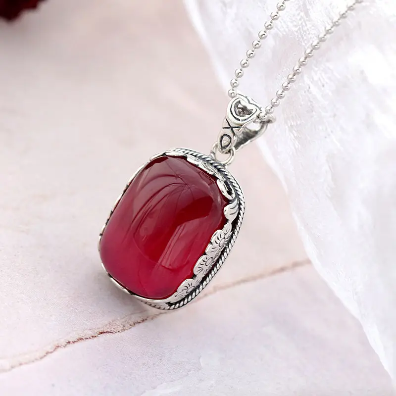 

Exquisite Beautiful Floral Design 925 Sterling Silver Pendant Inlaid Artificial Red Ruby Stone Pendants Lady Jewelry Gift