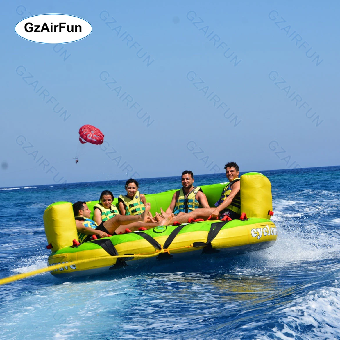 

Customized Water Sports Game Inflatable Water Towing Moscow Boat UFO
