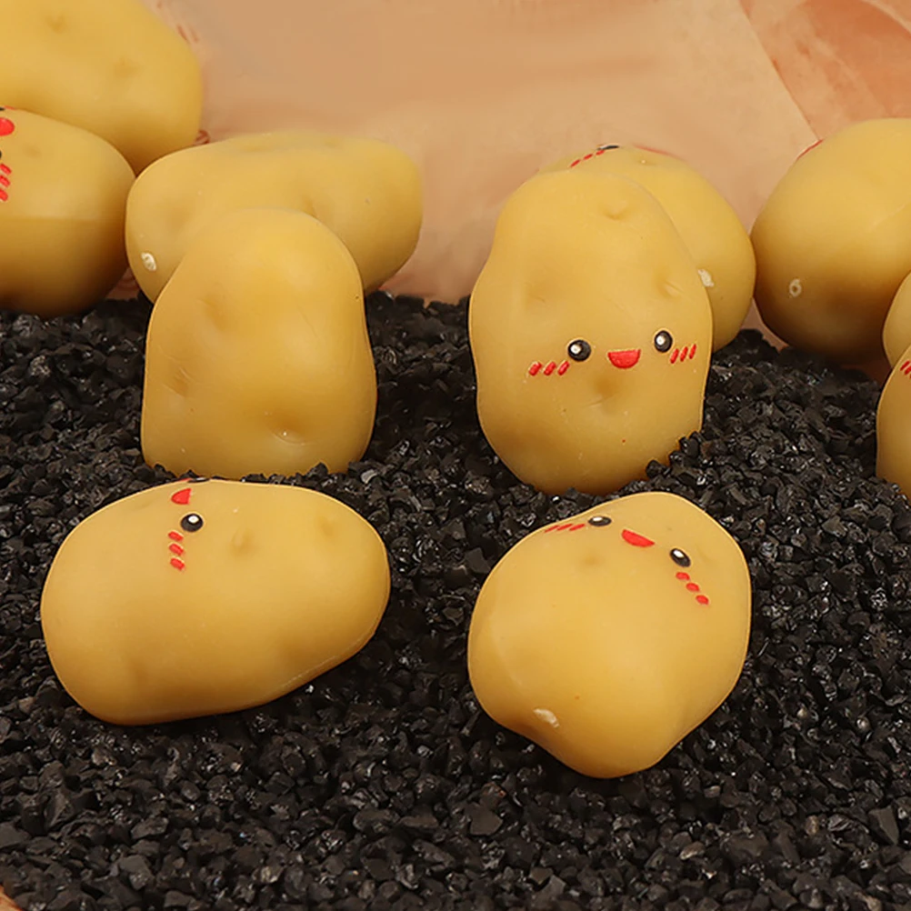 

30pcs Mini Artificial Potatoes Potato Model For Home Decor Resin Potato Figurines For Holiday Decorations Lifelike Ornaments