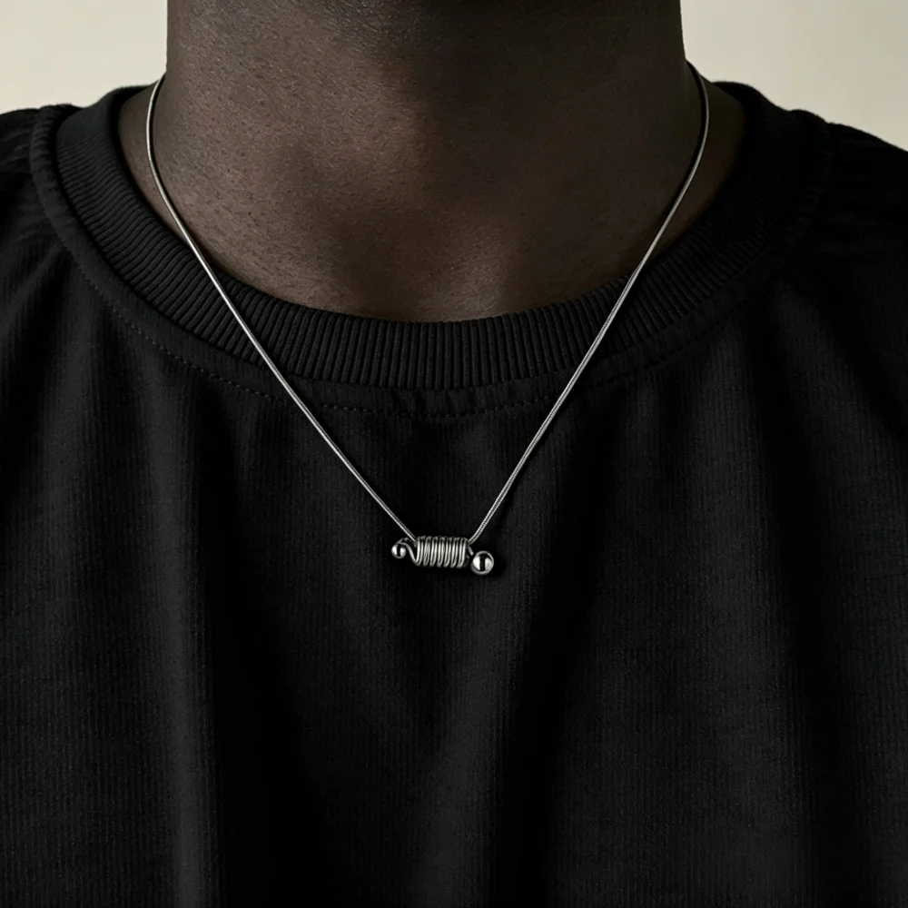 2mm Titanstahl Gedrehte Kettenkette Einfache Herrenkette Hip-Hop Herren Edelstahlschmuck Schlüsselbeinkette Accessoires – Detail 4