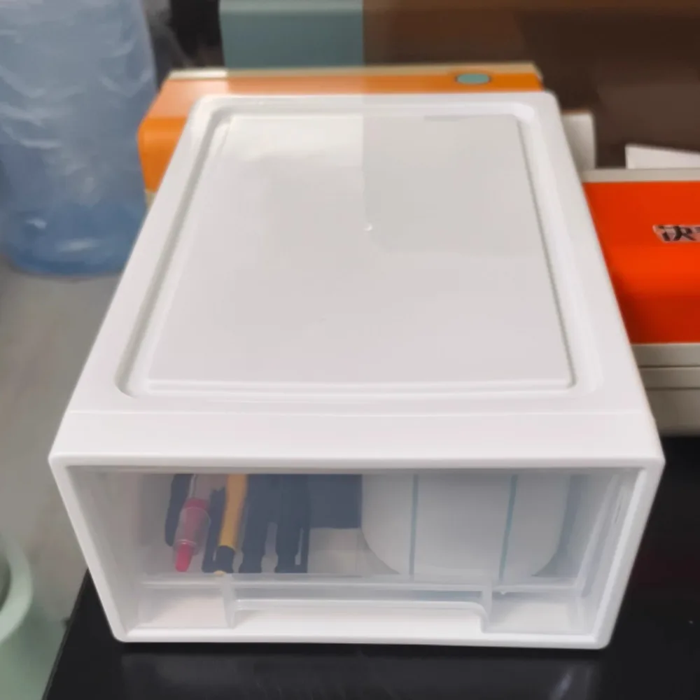 Simple Clear Desktop Storage Box Plastic Bracelets Office Storage Cabinet Necklaces Cosmetics Makeup Jewelry Case Office