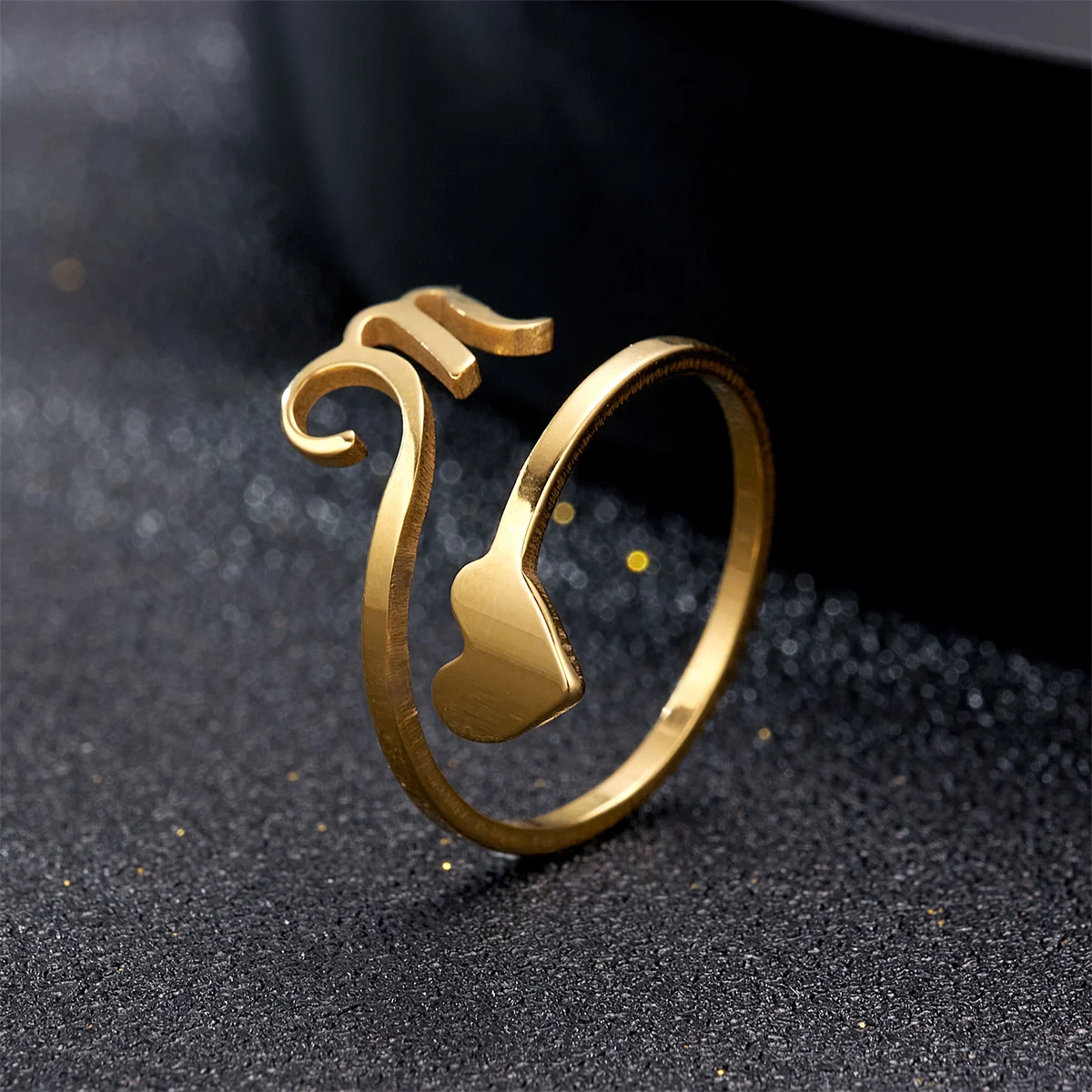 26 A-Z Letters Love Heart Opening Rings For Women Men Stainless Steel Name Alphabet Heart Finger Rings Birthday Party Jewelry