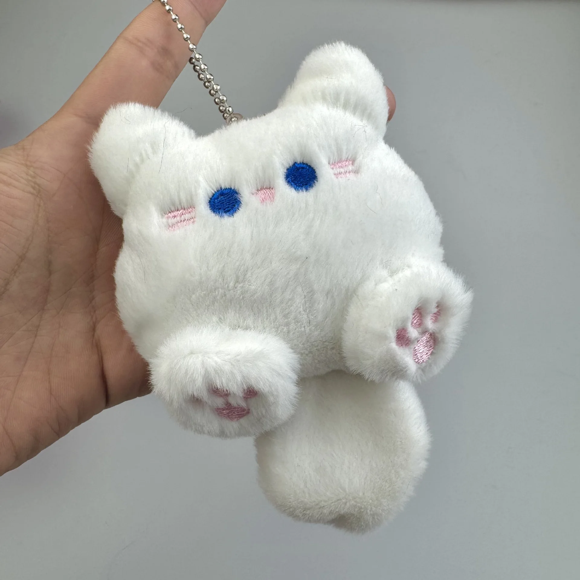 حار بيع شعبية لطيف القط أفخم قلادة عروسة كارتون ظهره المفاتيح قلادة أفخم الذيل القط الفتاة هدية