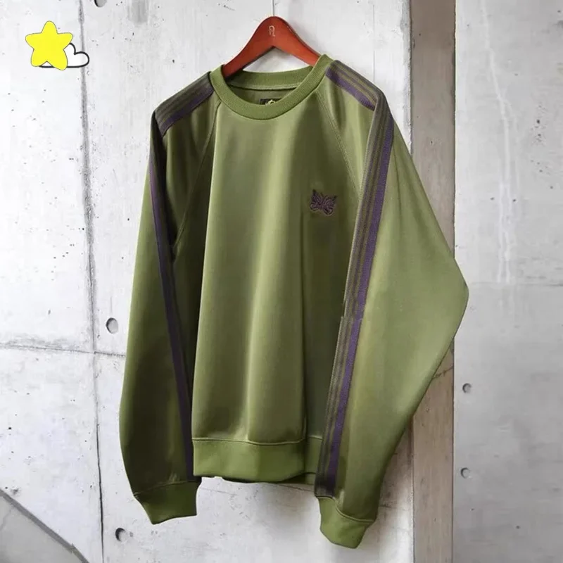 Men Women Casual Fashion Butterfly Embroidery Olive Green Crewneck Pullovers Striped Track Sweatshirts Best Quality