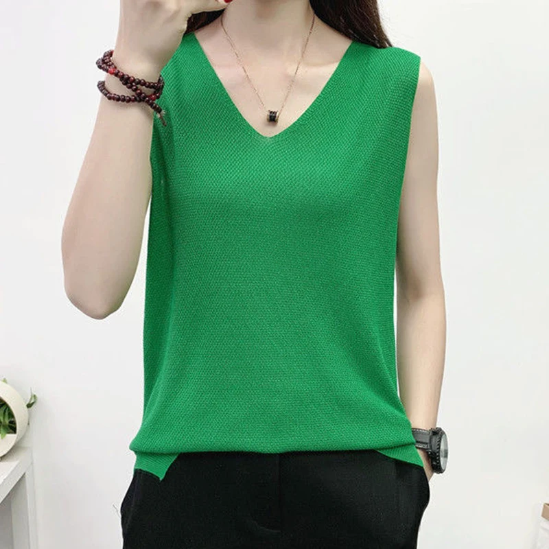

Summer Sweater Vest for Women Loose-fit V-neck Sleeveless Knitted Tank Top Ladies Casual Beach Outfit