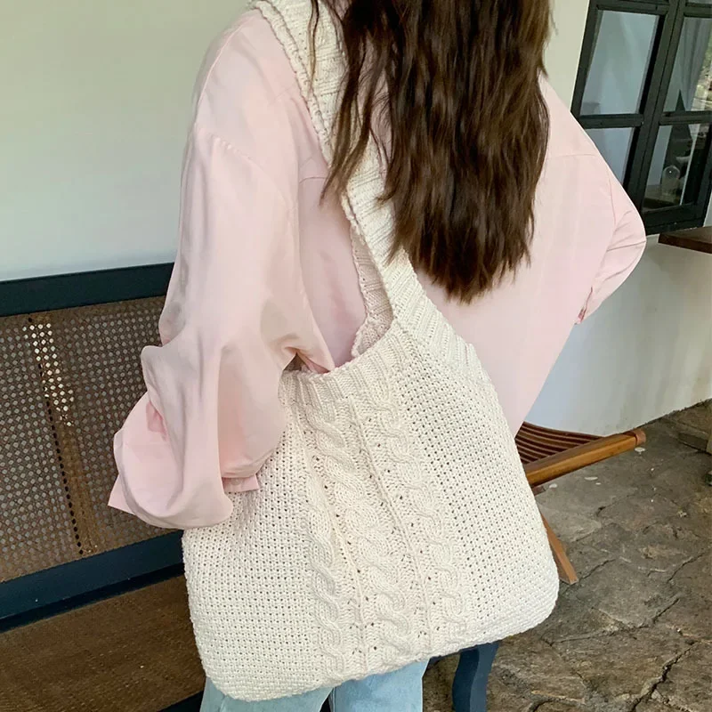 2024 New Literary and Retro Knitted Bag Large-capacity Woven Twist Handbag Fashionable and Simple Women's Tote Bag