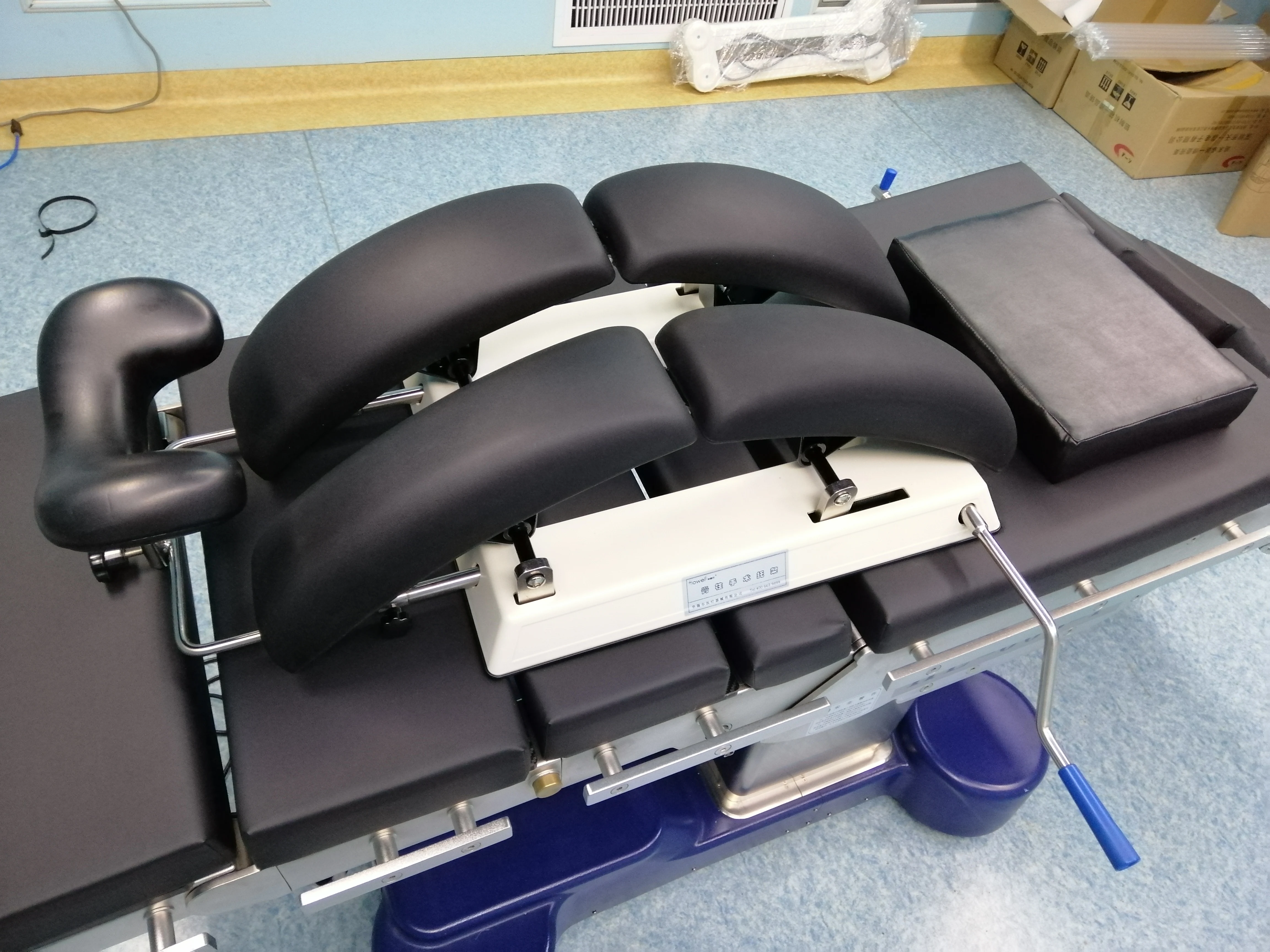 Multifunctional spine surgery bracket with adjustable height and width to support prostrate position surgery Wilson frame