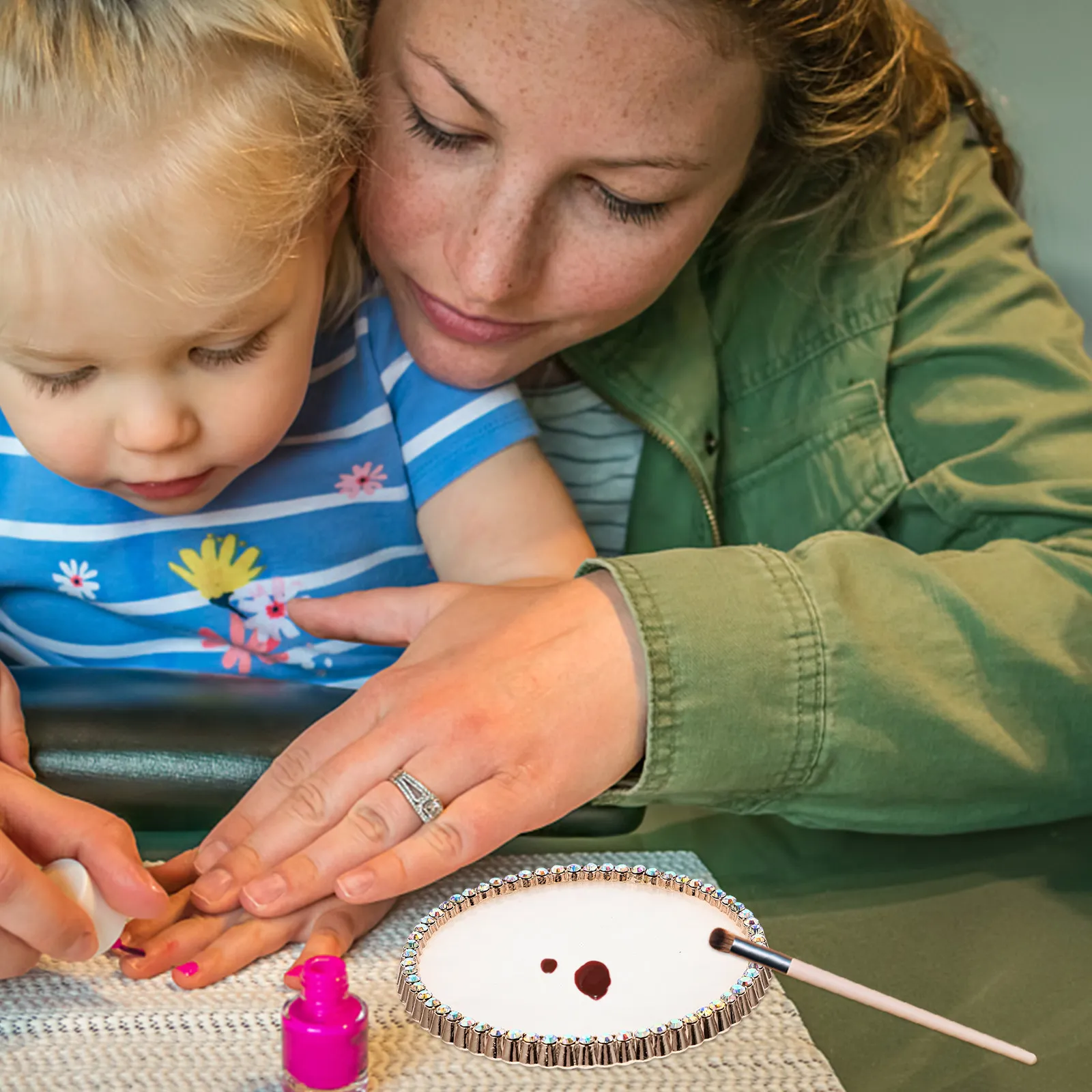 

Изысканная витрина для демонстрации ногтей с жемчужным декором, винтажный шикарный настольный держатель для маникюра, инструмент для демонстрации в салонах красоты