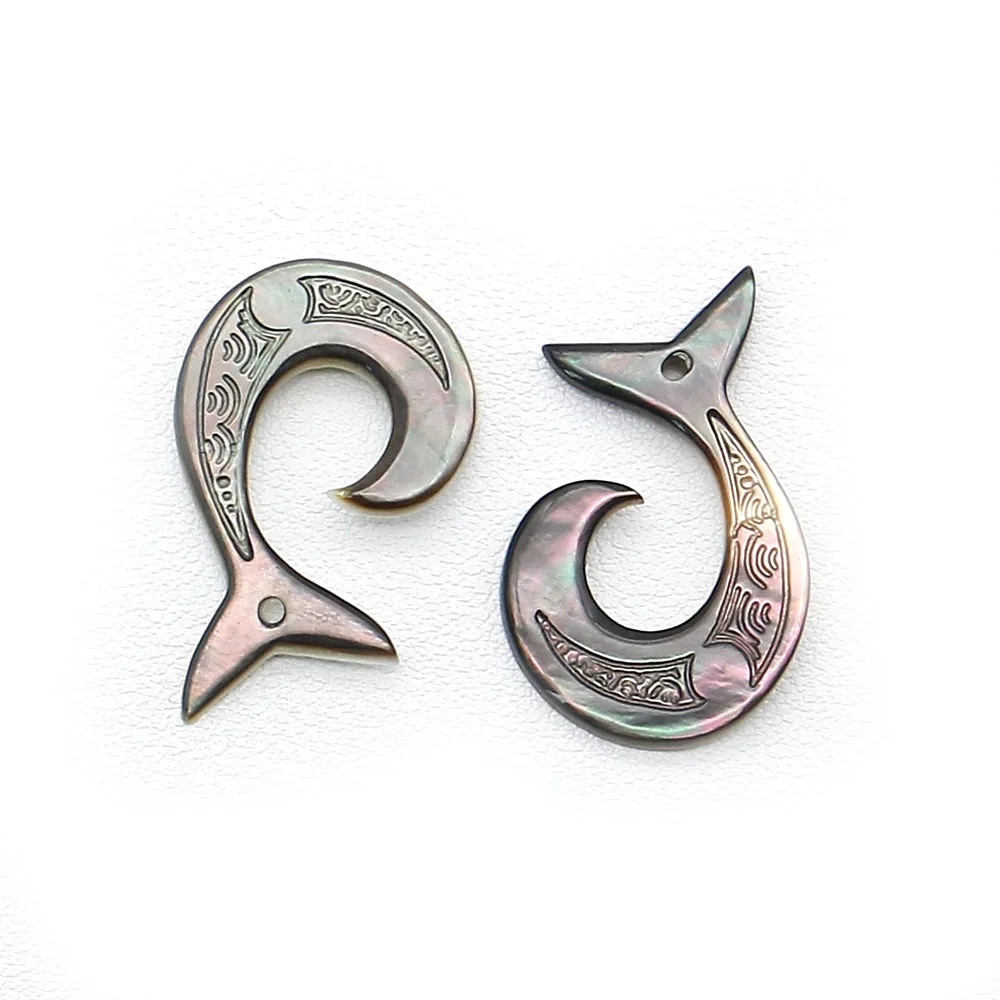 Hawaiian Style Natural Mother of Pearl Shell Pendant Carved Mermaid Tail Polynesia Charm for Jewelry Making DIY Necklace Earring