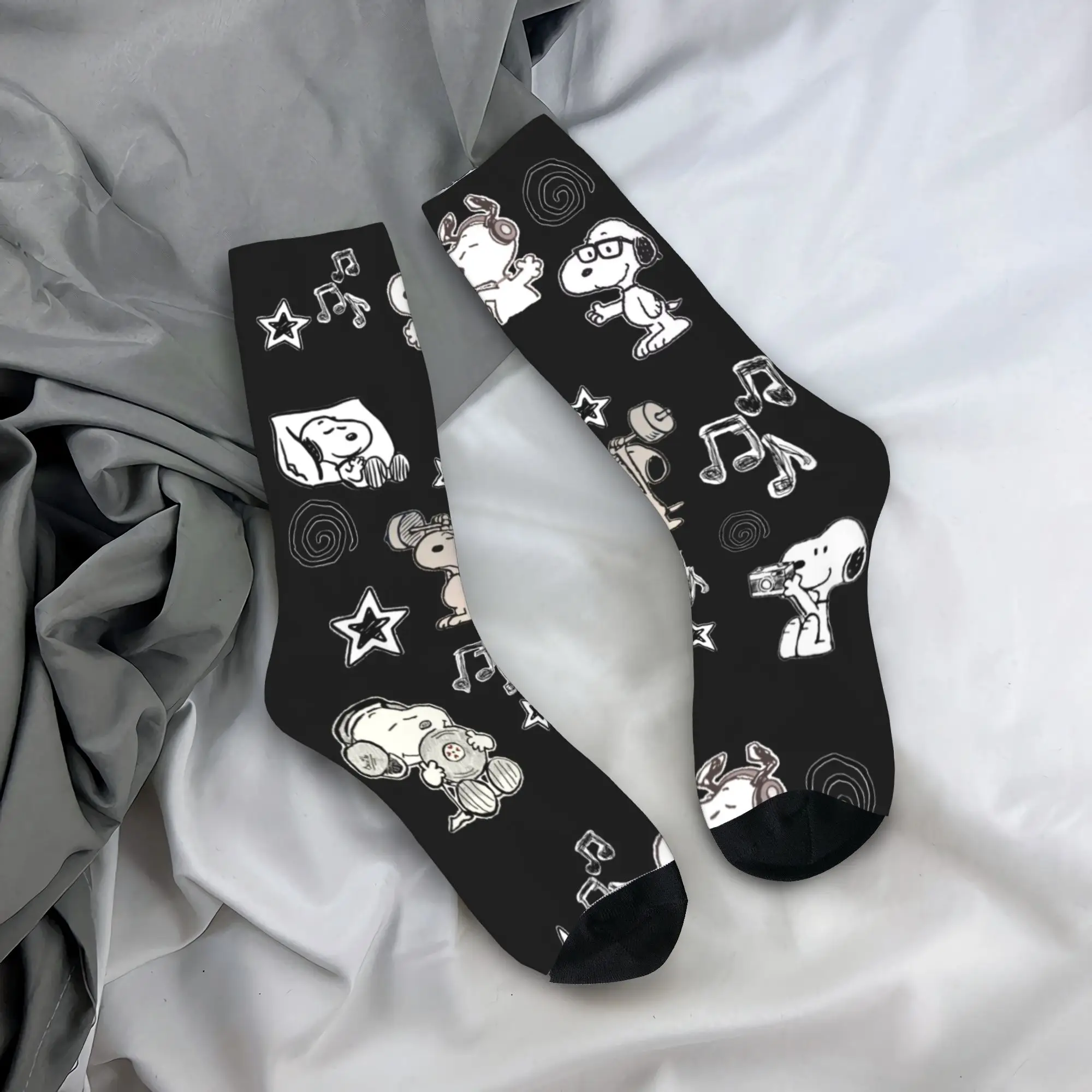 

Snoopys and Woodstock Kawaill Dogs Socks Accessories For Men Women Soccer Socks Soft Best Gift Idea