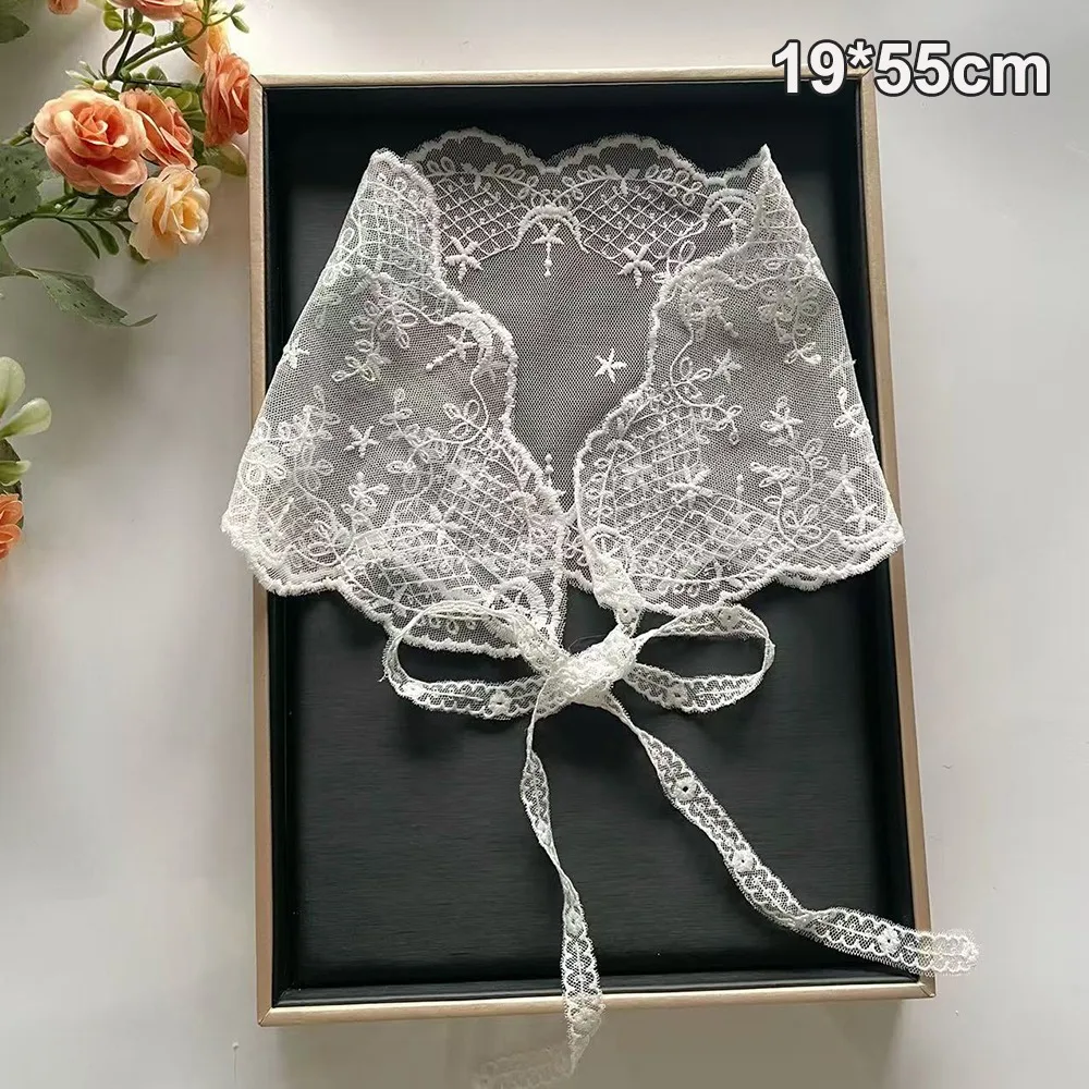 

Elegant White Woven Floral Lace Hair Scarf Wraps Sweet Breathable Triangle Headscarf Retro Print Hair Bandana Photo