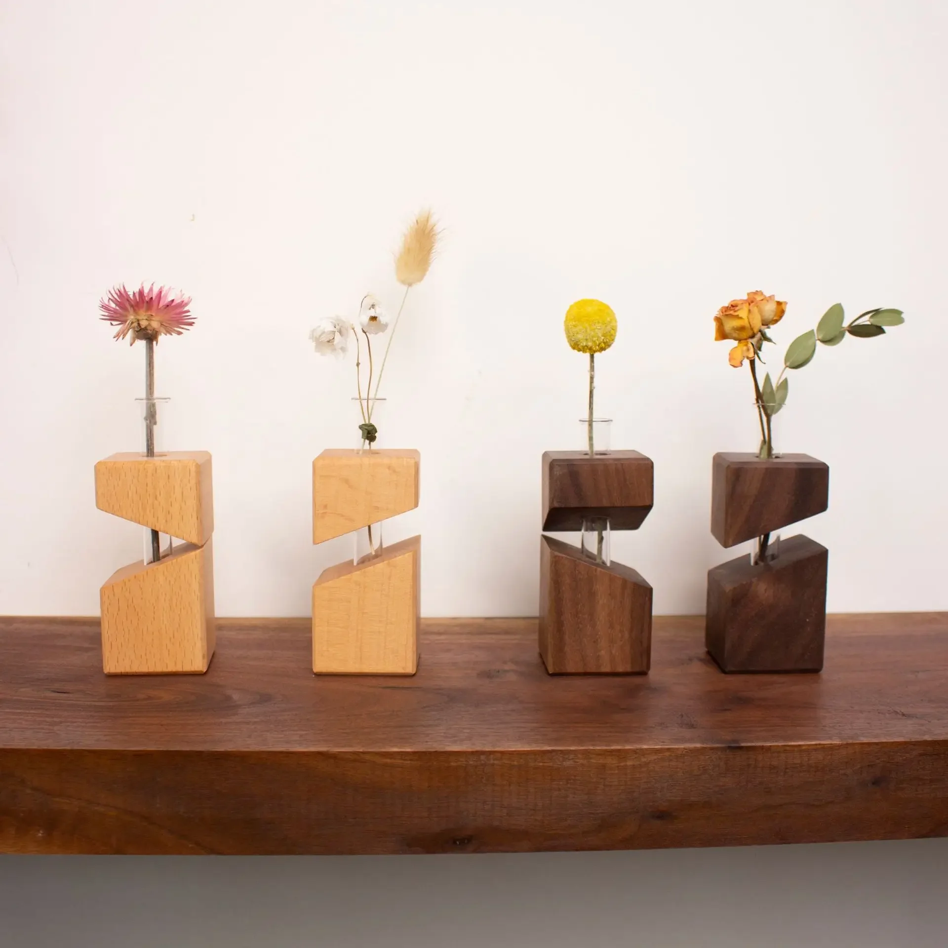 yesGeometric Wooden Base Glass Test Tube Vase,Creative Single Stem Flower Holder for Modern Home Decor,Easy-clean Flower Holder