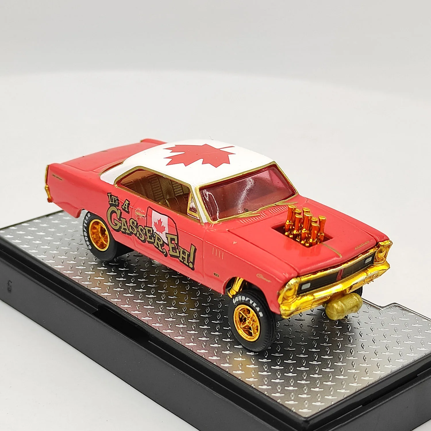Diecast M2 1/64 Skala 1967 Agadian Canso Sport Luksusowy model samochodu Gasco Red Alloy Kolekcjonerska zabawka Prezent Pamiątka Wyświetlacz