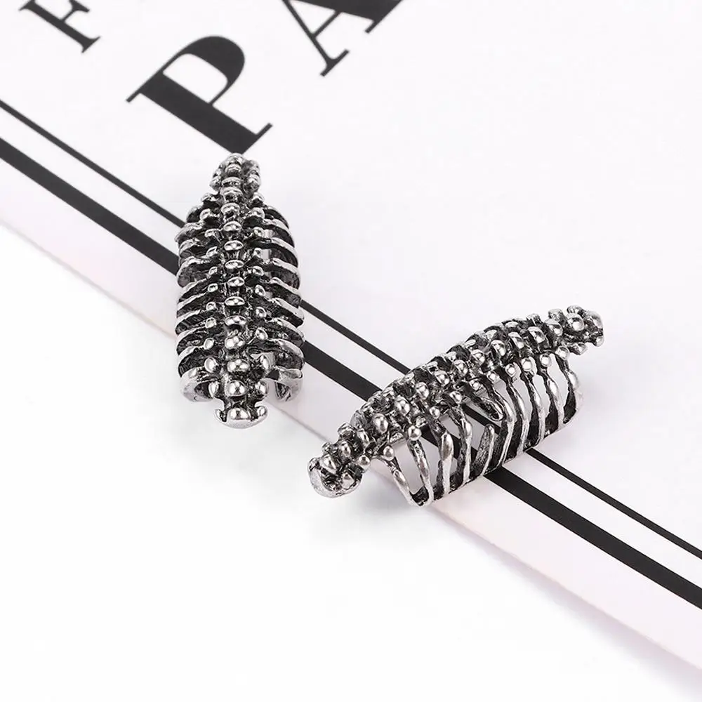 

Retro Wrap Personality Clip Men's Hand Piercing Stud Women Skull Gothic Earrings Punk