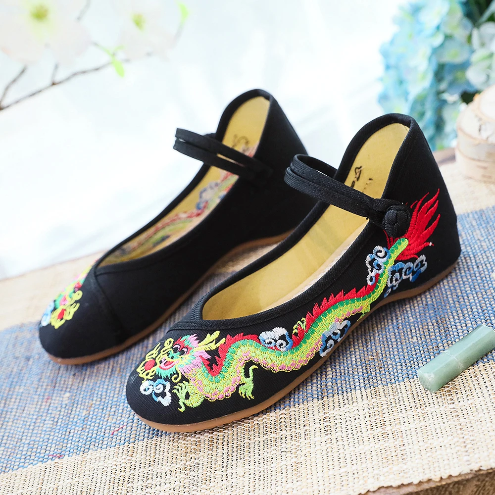 Veowalk Handmade Women Cotton Ballet Flats Chinese Dragon Embroidery Ladies Old Beijing Shoes Casual Breathable Driving Shoes