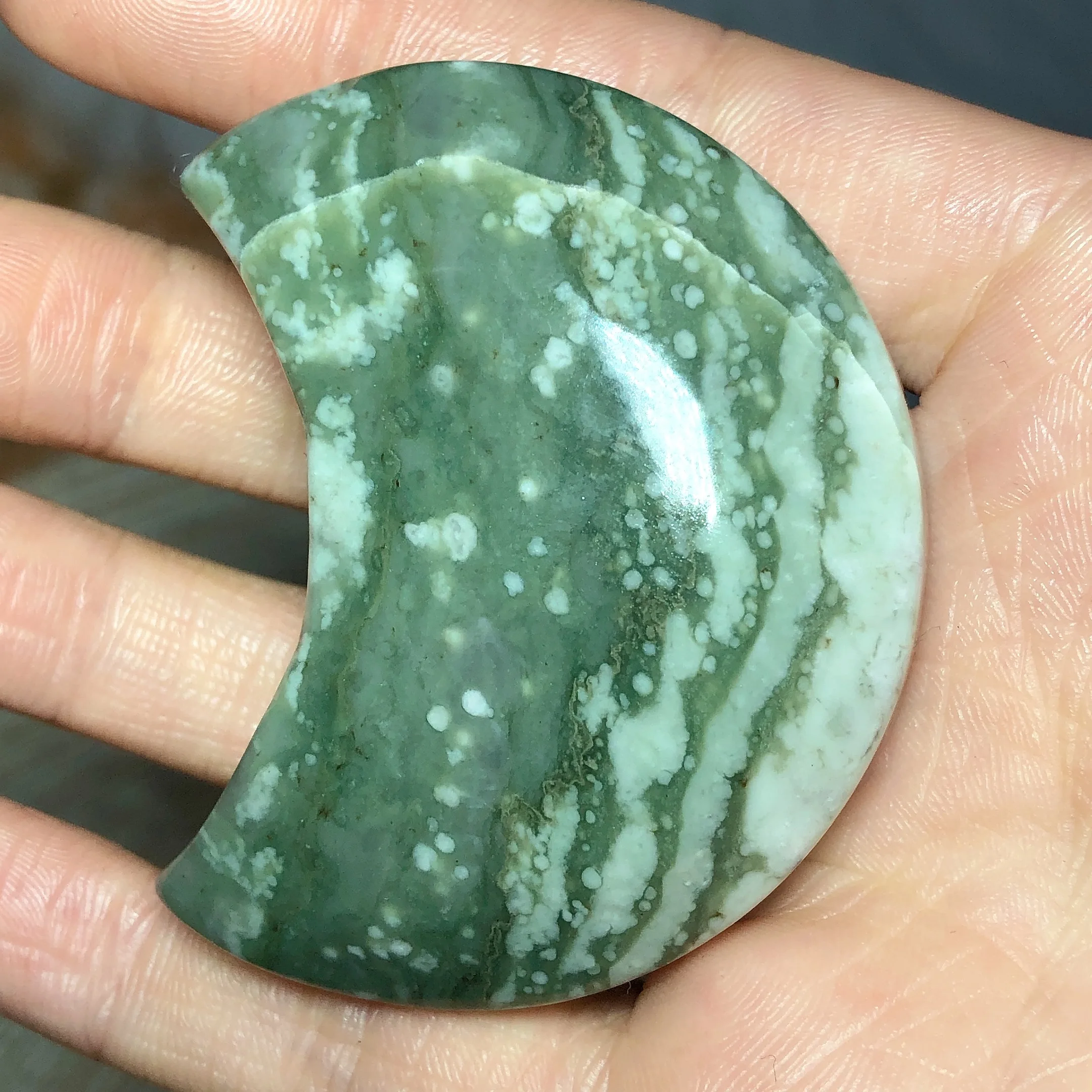 

Natural Crystals Green Flower jasper Moon Reiki Carving Healing High Quality Room Decor Mineral Energy