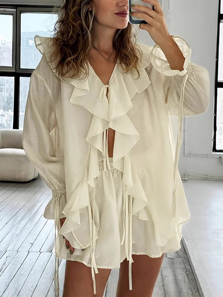 

Spring Women's Long Sleeve Casual Style Polyester Material 2025 New Fashion Collar Ruffle Lace Princess Sleeve Shorts Set