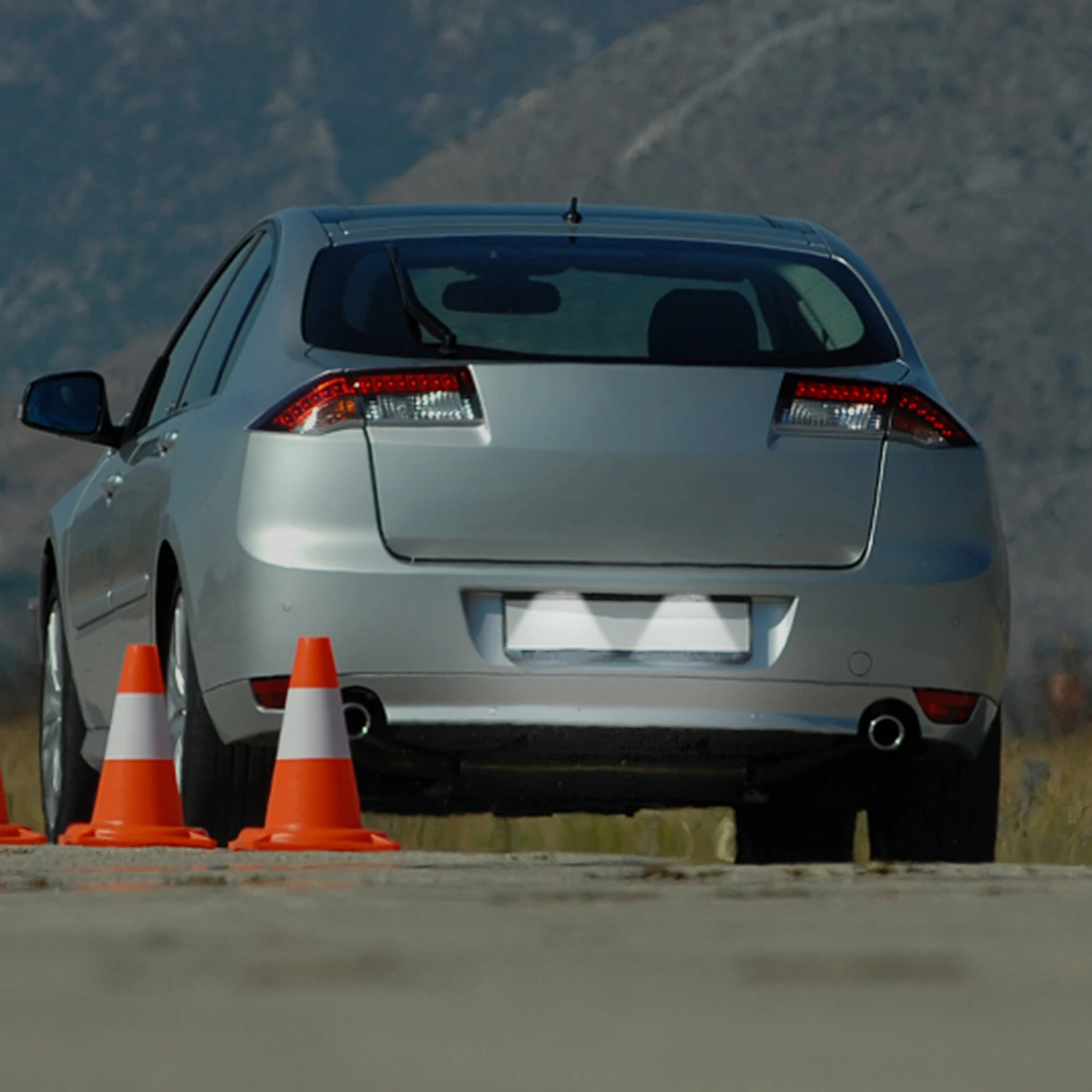 

2pcs LED Boat Navigation Lights Stern Yacht Marine Tail Signal Waterproof Durable Low Power Night Safety Touring Car