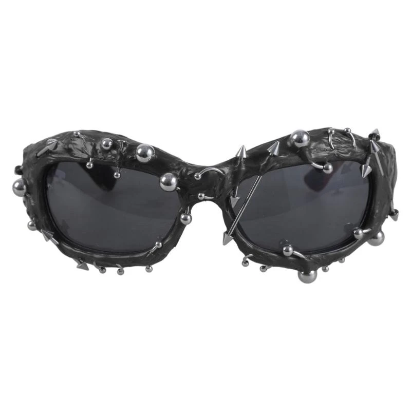 

39BB Punk Rivet Frame Sunglasses Novelty Frame Eyeglasses Popular Hiphop Dance Sun Glasses for Everyday Use Street Photoshots
