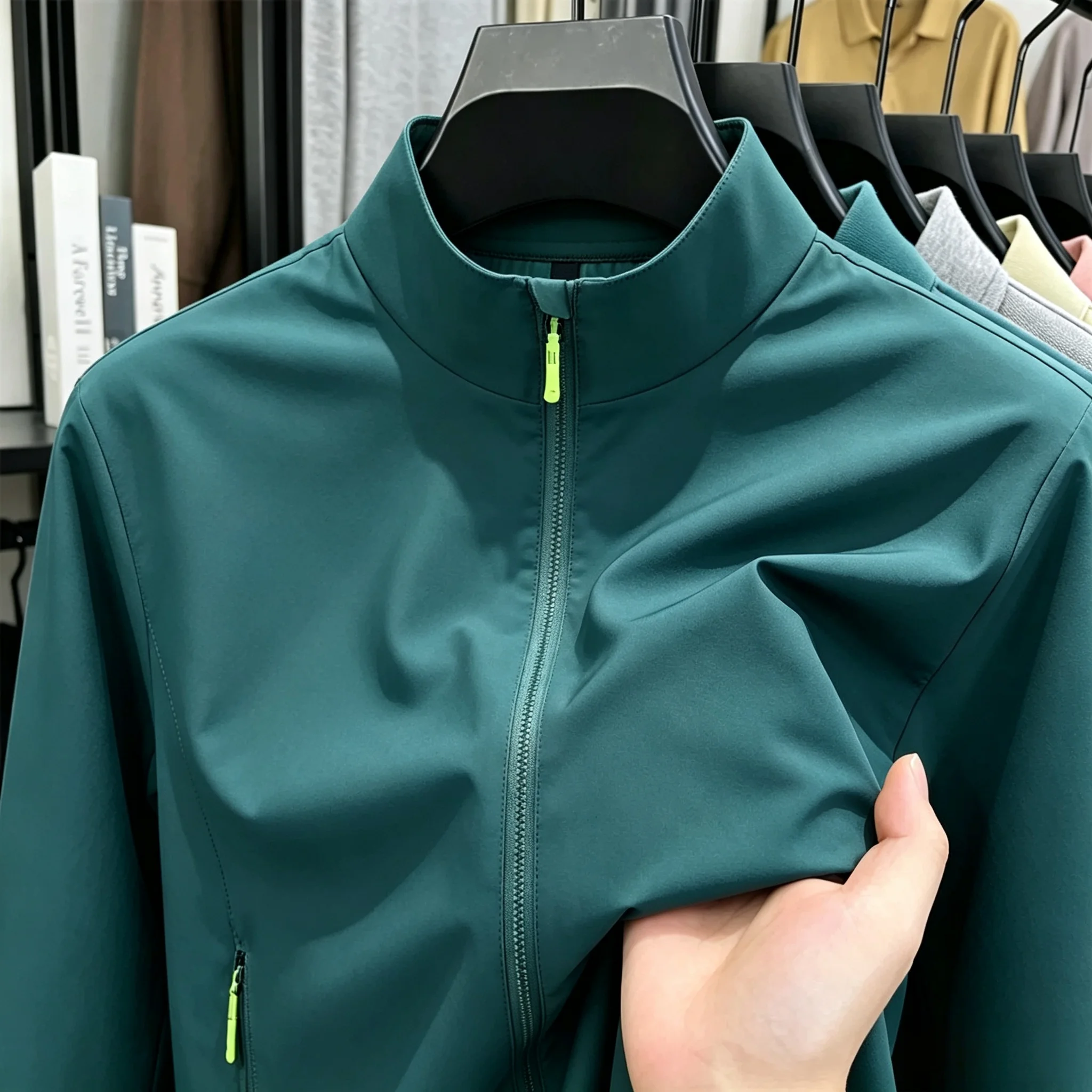 2026new high-end brand men's women's long sleeve zipper jacket autumn fashion exquisite Embroidery waterproof wear-resistant top