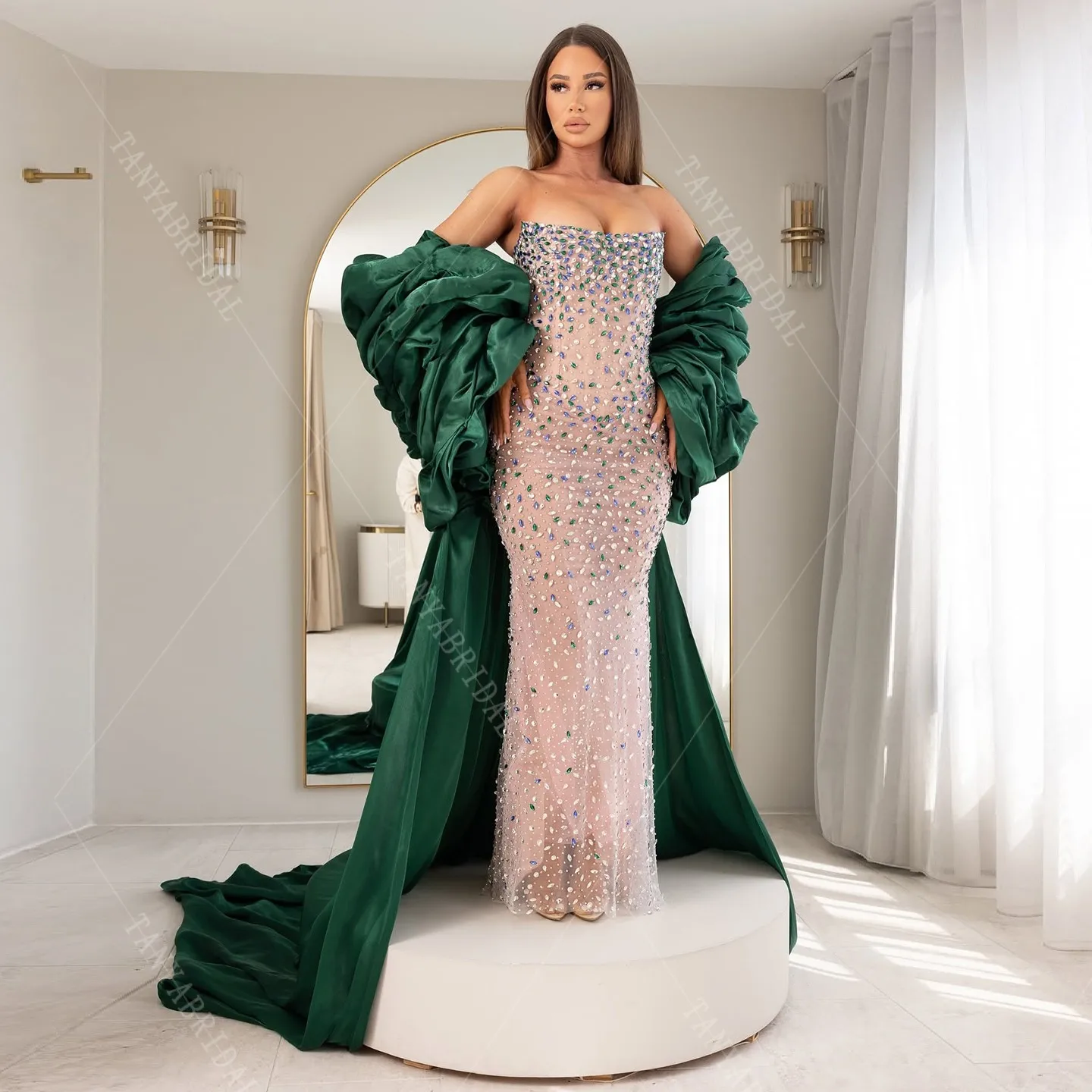 Fashion Dark Green Puffy Sleeves Cape Not Include Dress Detachable Long Train Wedding Party Cloak Luxury Women Evening Cape