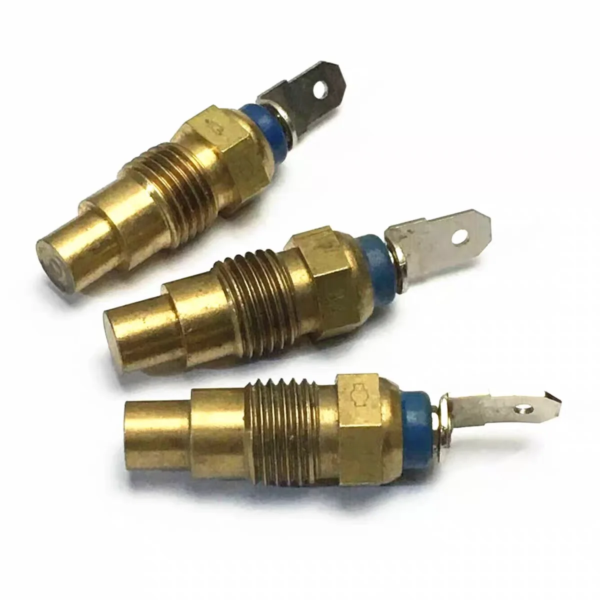 

1PCS/LOTS 25080-89907 for Nissan Engine Coolant Temperature Water Temperature Sensor IC Electronic components for Arduino DIY