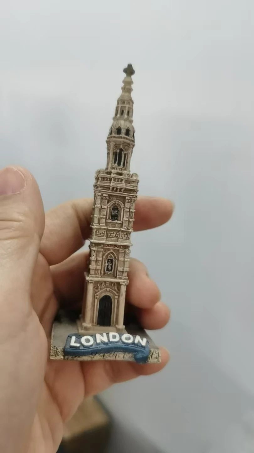 resin figure mental psychological sand table game box court therapy  building london tower
