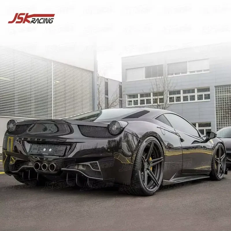 D STYLE DRY CARBON FIBER SIDE SKIRT for FERRAR 458 ITALIA and SPIDER