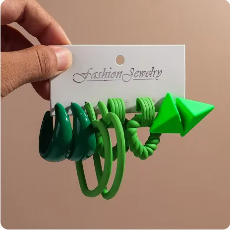 Trend Geometric New 4pairs Colorful Heart Circle Acrylic Earring Hoops for Women Korean Stud Earrings Fashion Jewelry Gift Gift