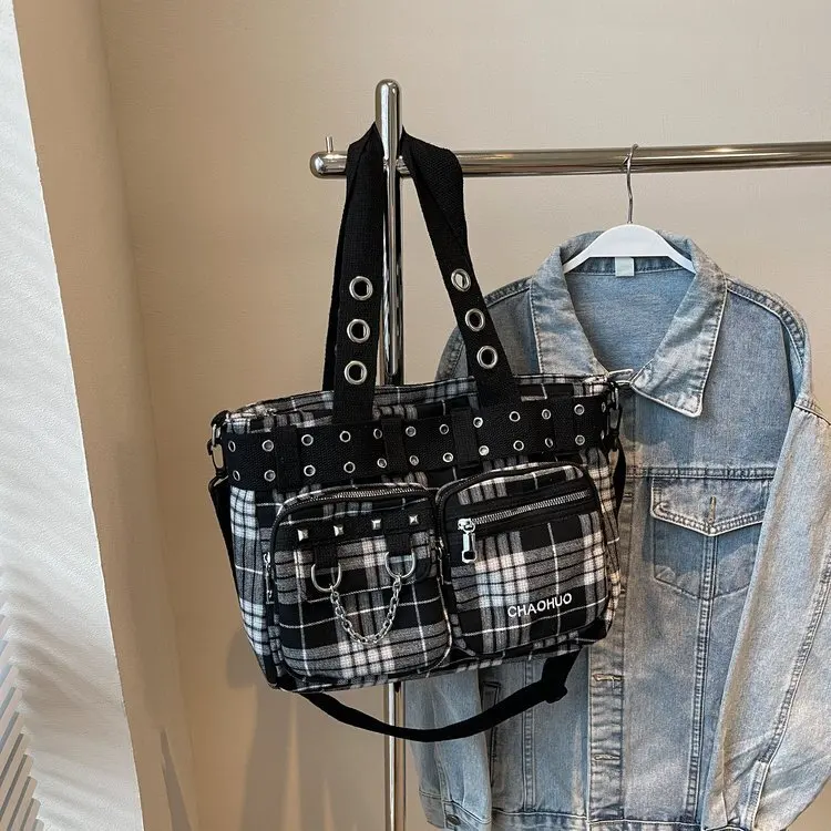 

Women Handbag Female Rivet Tote Bag Fashion Crossbody Baag
