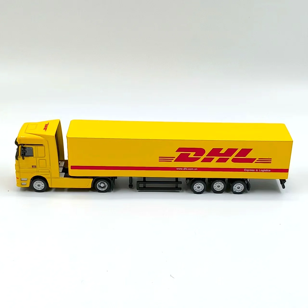 Diecast 1:87 Scale Alloy DHL Truck Container Trailer Truck Model Logistics Vehicle For Adult Souvenir Gift Static Display Car