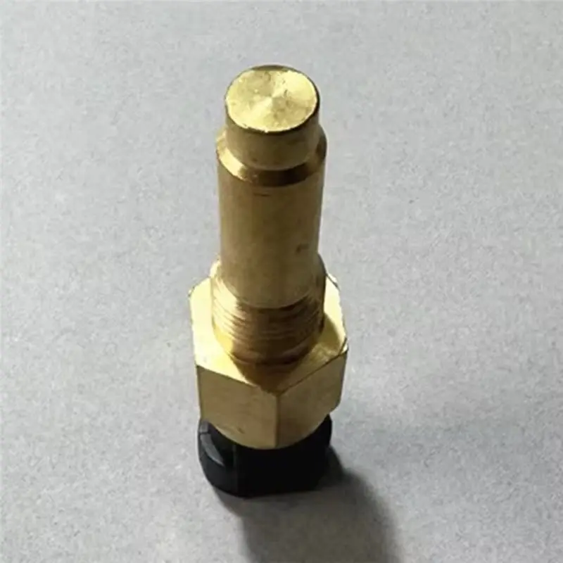 B62B Temperature Sensor for HOWO for Diesel Engine Weichai 612600090672 1002381183 Direct Replacement ABS