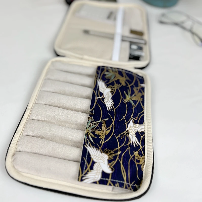 

Chinese Style Deep Blue Cloud Crane Zippered Pen Case, 8Hole Pack, Pen Protection Case, Large Capacity Pen Bag, Pen Bag