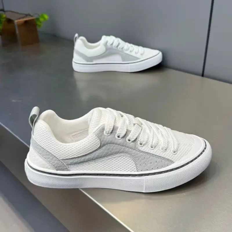 

Simple Trendy Men Walking Shoes Snug Fitting Design Anti Slip Outsole Daily Street Casual Outdoor Leisure VersatileMale Footwear