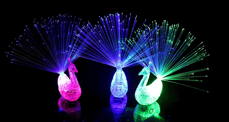 1 pz luminoso pavone decorazione luce aperta giocattoli Flash luci a LED stelle brillano nel buio giocattoli per bambini Glow In The Dark giocattolo per bambini