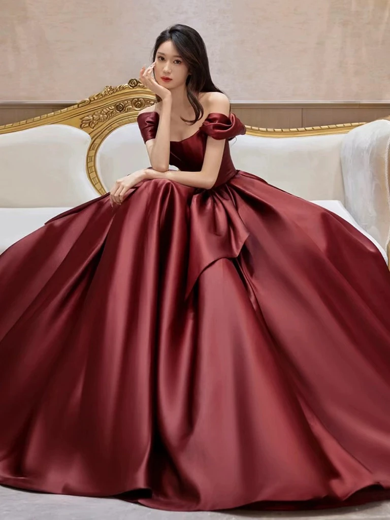 Gorgeous Wine Red Dresses Bow Stain Off the Shoulder Soft Premium Satin Princess Pleated Wedding Vintage Party Prom Host Gowns