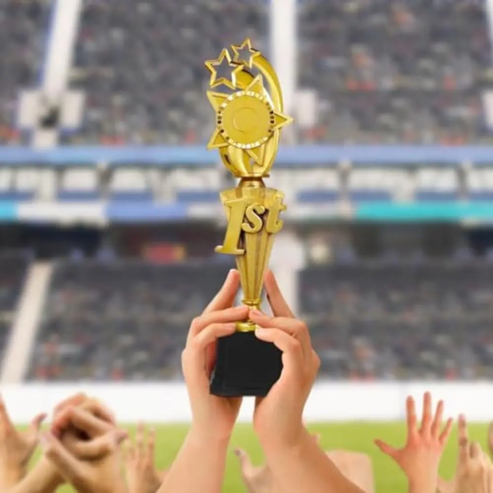 Creative Gold Award Cup Plastic First Place Prize Prize Cup Large Reward Ceremony Winner Cups For Team Sport Competition
