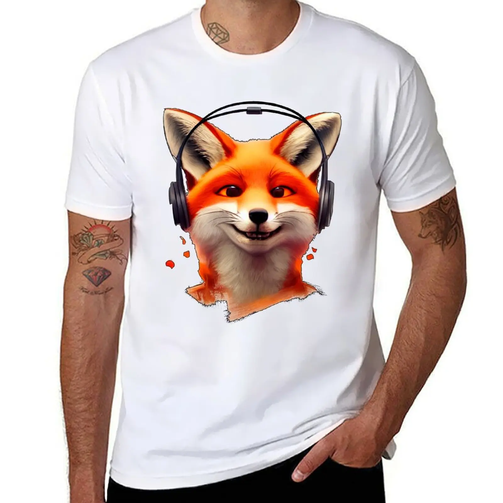 

Smiling Musical Fox with headphones T-Shirt anime t shirts oversize t shirts for man pack cotton T-Shirt