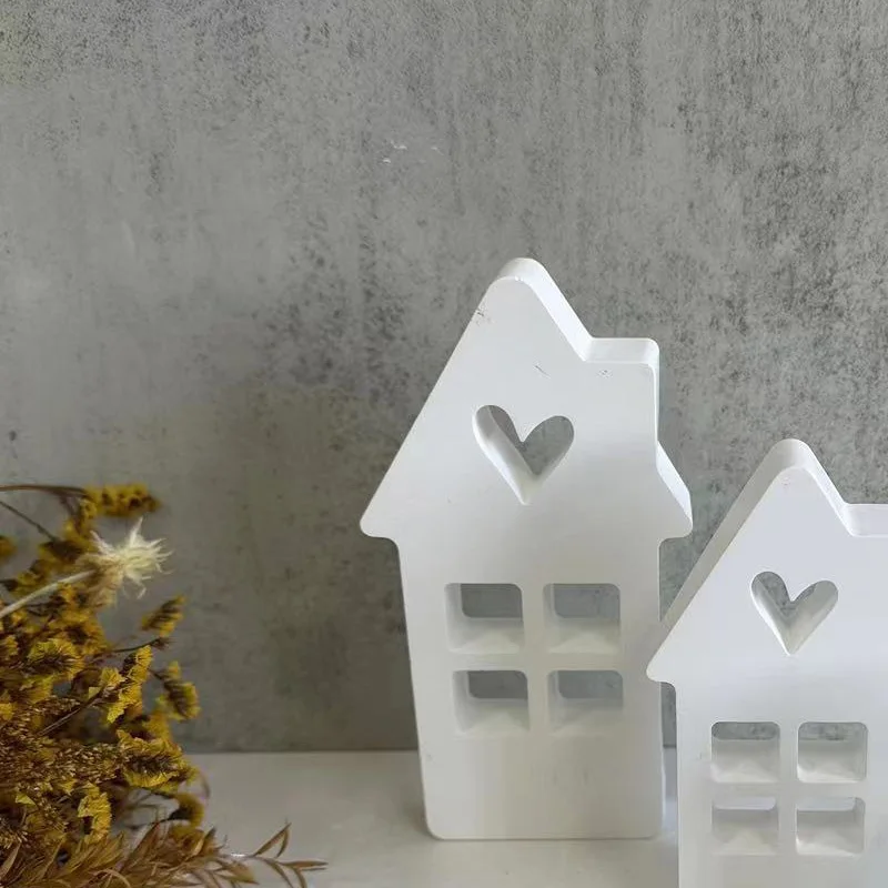 Heart-shaped Chimney House Decoration Silicone Mold Plaster Mold DIY Cake Decorating Tools