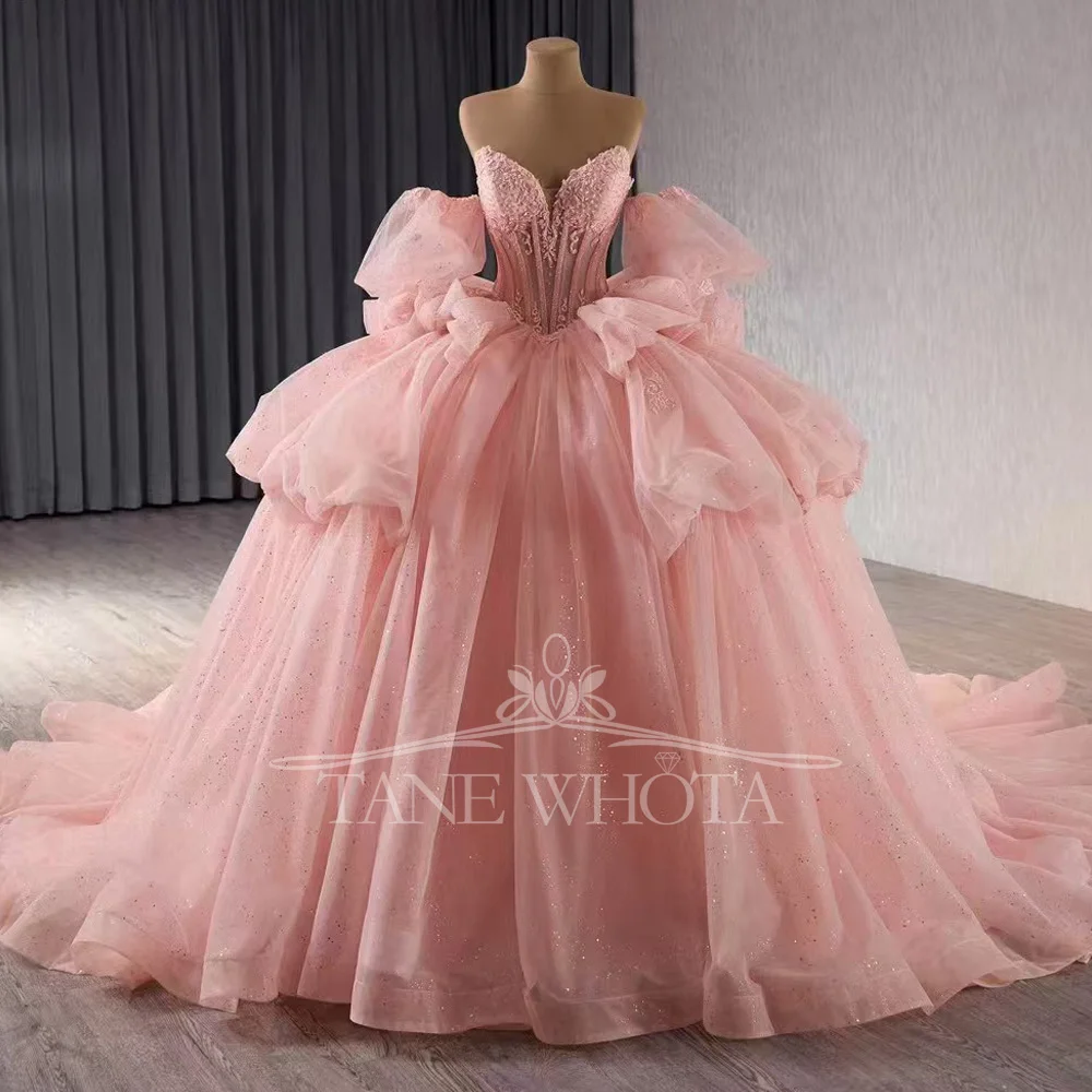 Abito da sera di lusso con scollo a cuore con pizzo sul retro Abito da sera personalizzabile con fiocco rosa con paillettes in rilievo per occasioni speciali