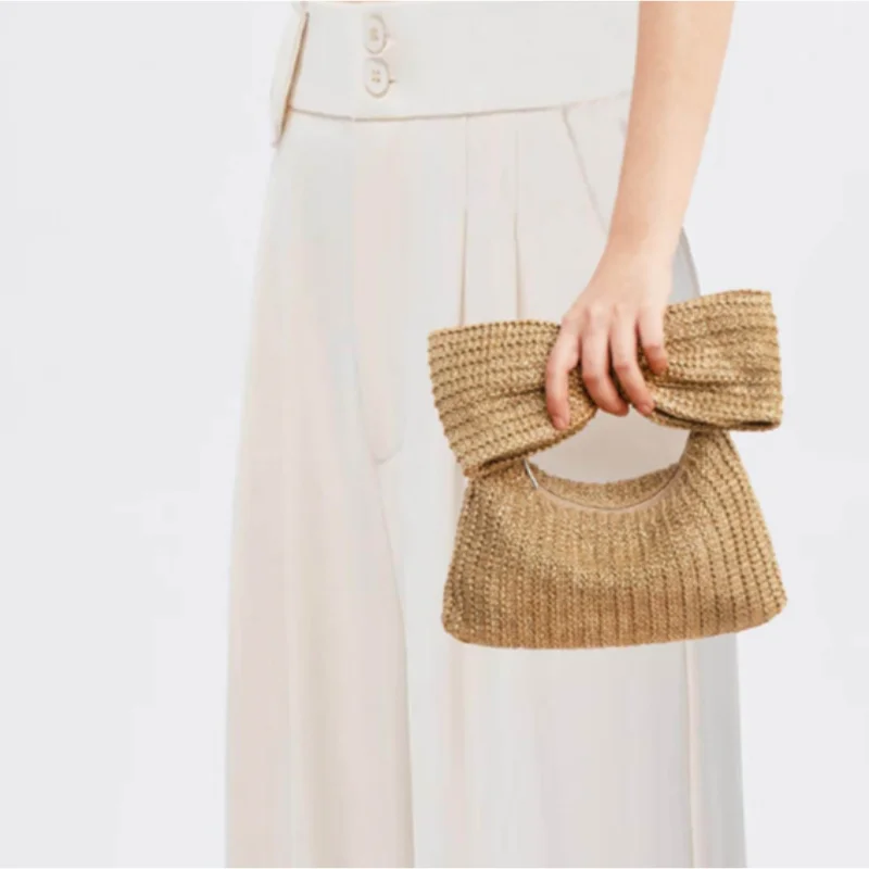 

New Style Straw Woven Handbag Lightweight With Bow Tie Fashionable And Simple Beach Clutch Bag
