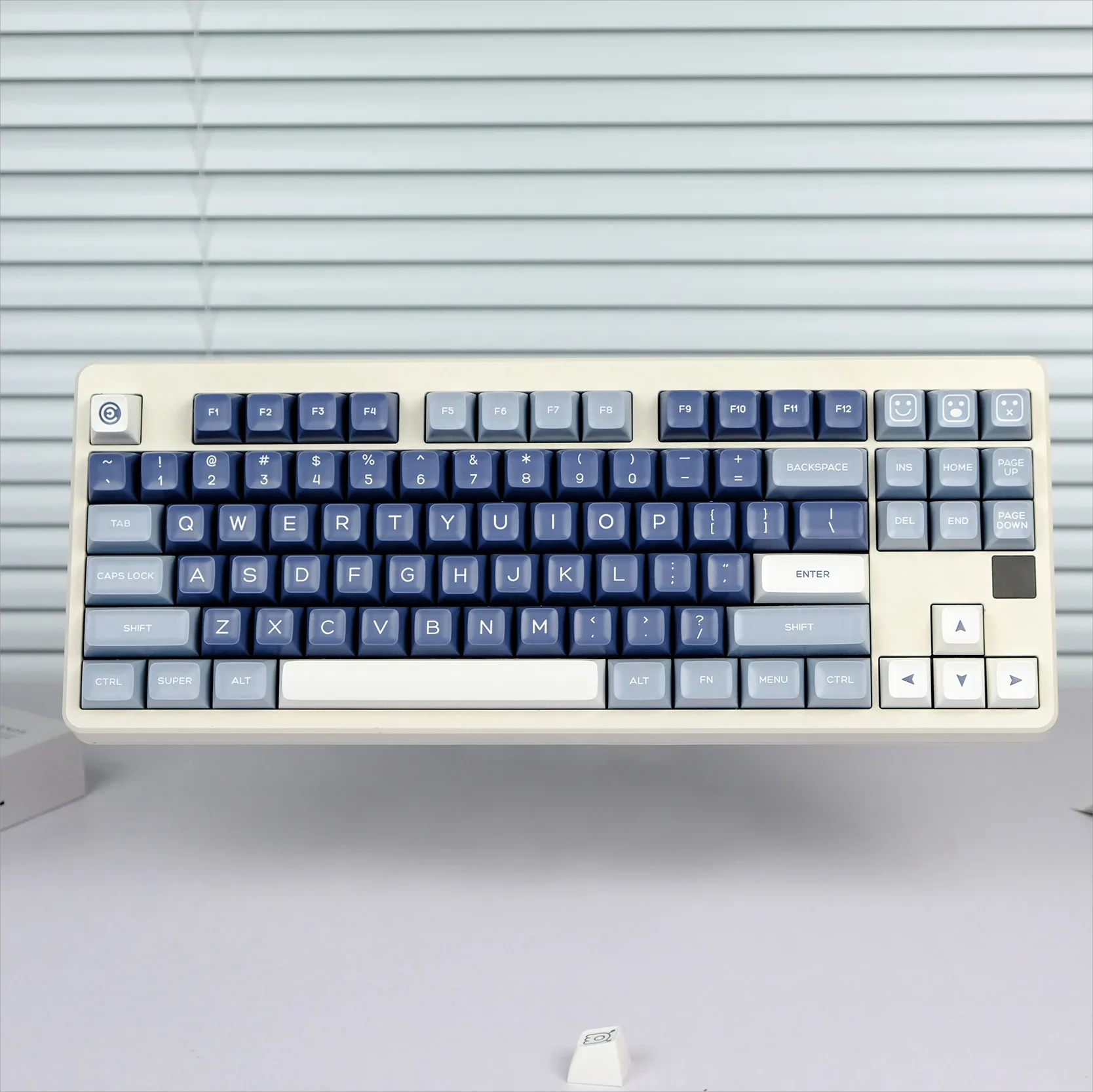 

PBT two-color keycaps QXA high fishing theme full set of two-color injection molding keycaps non-SPSA non-ASA